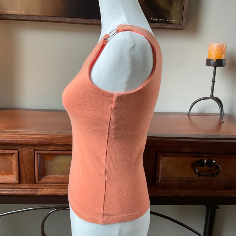 New York & Company One-Shoulder Cami. Orange. Size XS - Picture 4 of 8